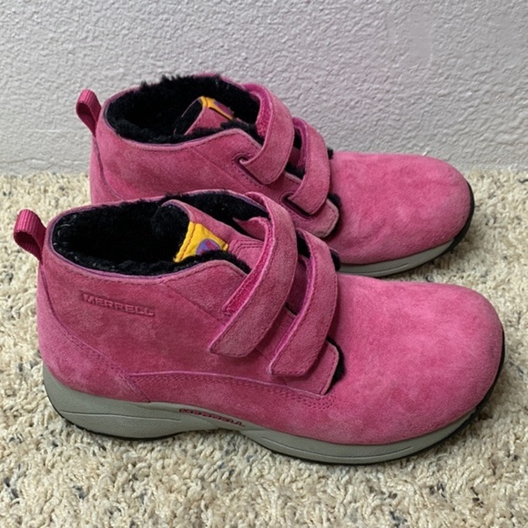 Merrell  Pink Faux Fur Lined Double Strap Boots Sz 5.5 - Picture 2 of 10